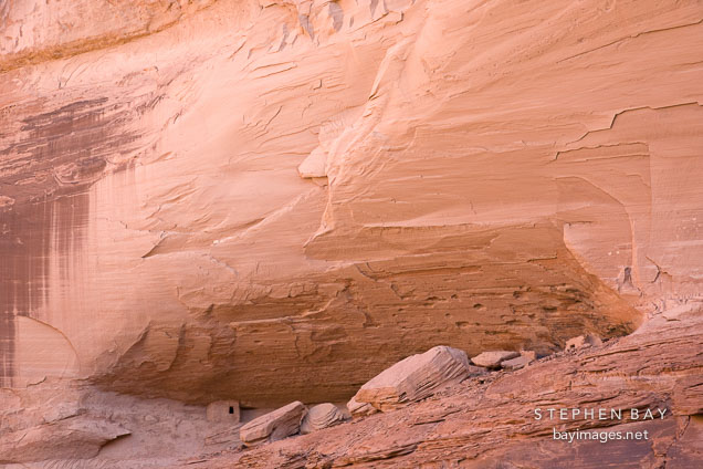 Small dwelling at Ledge Ruin. Canyon de Chelly, Arizona.