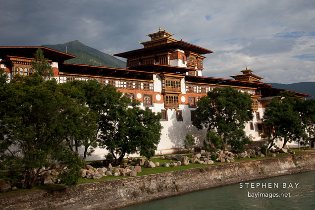 Punakha Dzong in late afternoon light. Punakha, Bhutan.