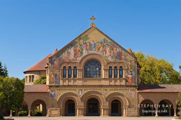 Stanford Memorial Church in the morning.