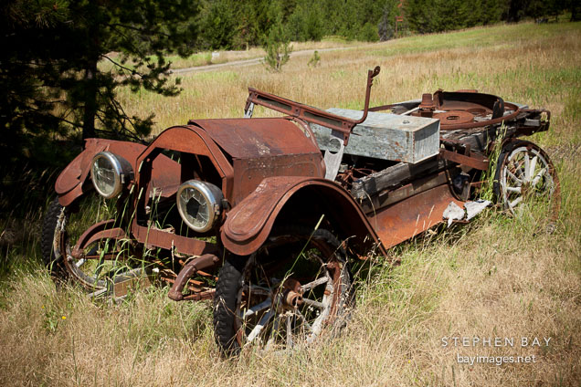 Old Reo abandoned car