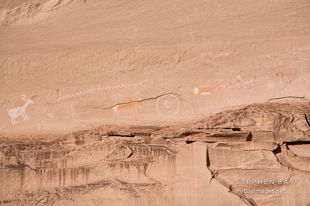 Navajo pictographs. Antelope House Ruins, Canyon de Chelly NM, Arizona.
