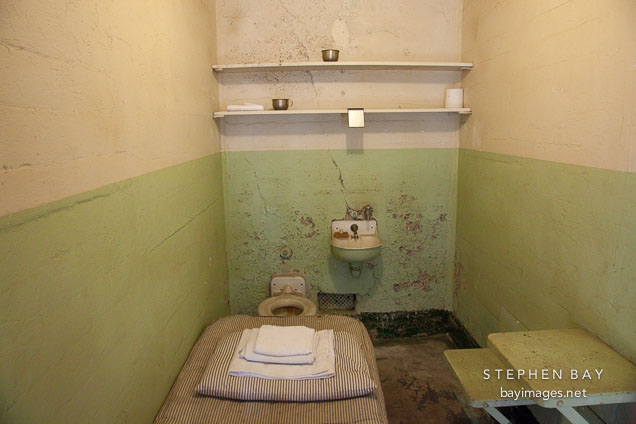 Photo Prison Cell With Cot Toilet And Sink Alcatraz