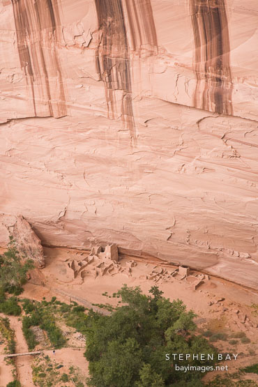 Antelope House viewed from the South Rim overlook. Canyon de Chelly NM, Arizona.