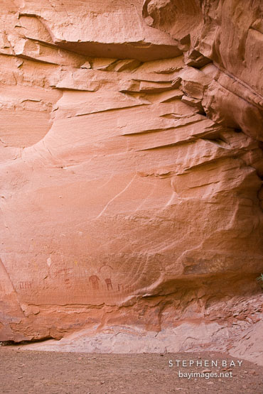 Human figure pictographs. Canyon de Chelly NM, Arizona.
