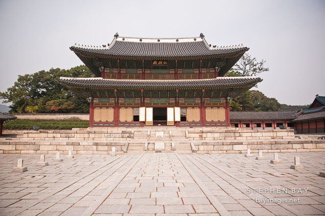 Injeongjeon Hall and path of rank stones at Changdeokgung Palace in Seoul, South Korea.