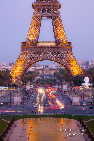 Traffic by the Eiffel Tower. Paris, France.
