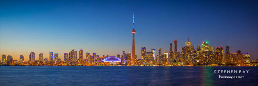 Toronto skyline panorama viewed from Centre Island.