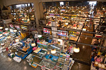 Noryangin Fish Market in Seoul is a popular spot for buying fresh seafood. - Photo #21200