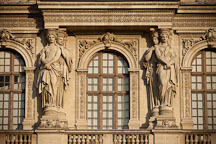 Caryatids on Pavillon Sully. Louvre, Paris, France. - Photo #31611