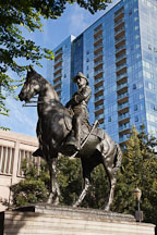 Theodore Roosevelt statue. Portland, Oregon. - Photo #28216
