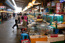 Vendors at the Noryangjin Fish Market in Seoul wait for customers to browse their stalls. - Photo #21216