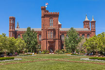 Smithsonian Castle and the Enid A Haupt garden. Washington, D.C. - Photo #29117