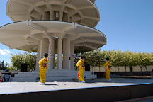Japanese classical dance: Nihon Buyo Kiyonomoto Ryu. Cherry blossom festival, Japantown, San Francisco, California, USA. - Photo #3625