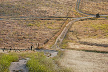 Hiking trails. Mission Peak, Fremont, California, USA. - Photo #6327