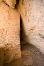 Narrow entryway to Balcony House. Mesa Verde NP, Colorado. - Photo #18728