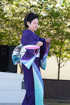 Japanese classical dance: Nihon Buyo Kiyonomoto Ryu. Cherry blossom festival, Japantown, San Francisco, California, USA. - Photo #3628