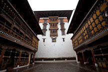 Tower and courtyard in Rinpung Dzong. Paro, Bhutan. - Photo #24028