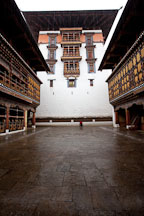 Central tower in Rinpung Dzong. Paro, Bhutan. - Photo #24029