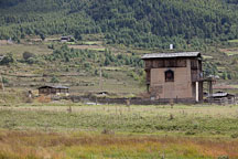 Farmhouse in Phobjikha Valley. - Photo #23829