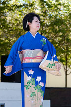 Japanese classical dance: Nihon Buyo Kiyonomoto Ryu. Cherry blossom festival, Japantown, San Francisco, California, USA. - Photo #3631