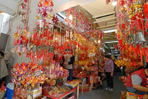 Stalls selling incense and other decorations. Wong Tai Sin Temple, New Kowloon. - Photo #15832