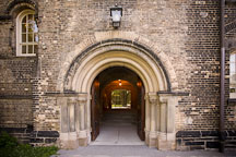 Arched doorway at the University of Toronto. - Photo #19736