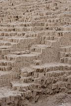 Huaca Pucllana, an adobe pyramid in the middle of Lima. Lima, Peru - Photo #8737
