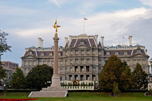 First Division Monument and the Dwight D. Eisenhower Executive Office Building. Washington, D.C., USA. - Photo #11039