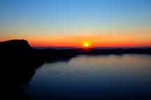 Sunrise over the caldera rim. Crater Lake, Oregon. - Photo #27404