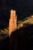 Late afternoon shadows on Spider Rock. Canyon de Chelly, Arizona. - Photo #18304