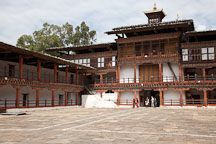 Northern courtyard at Wangdue Dzong. - Photo #23646
