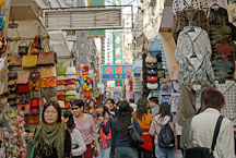 Crowds at the Ladies Market. Hong Kong. - Photo #15457