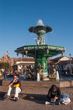 Fountain in the Plaza de Armas. Cusco, Peru. - Photo #9267