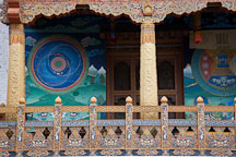 Detail of artwork on the assembly hall entrance. Punakha Dzong, Punakha, Bhutan. - Photo #23470
