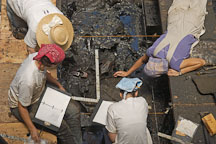 Archaeology students at the La Brea tar pits. Los Angeles, California, USA. - Photo #6673