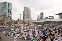 Demonstrations are a popular means of expressing opinions in the South Korean capitol city of Seoul. - Photo #20074