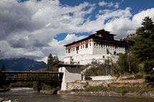 Rinpung Dzong and Paro Chhu. Paro, Bhutan. - Photo #24377