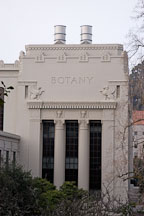 Botany building. University of California, Berkeley. Berkeley, California, USA. - Photo #5782