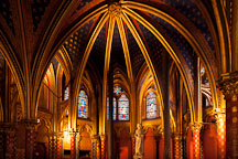 Lower chapel at Sainte Chapelle. Paris, France. - Photo #31484