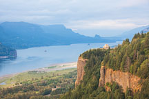 Crown Point Vista House seen from the Portland Women's Forum State scenic viewpoint. - Photo #28385