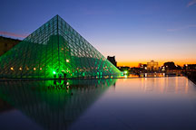 Louvre pyramid. Paris, France. - Photo #31685