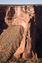 Canyon walls near Spider Rock Overlook. Canyon de Chelly, Arizona. - Photo #18287
