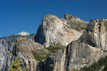 Cathedral rocks. Yosemite National Park, California, USA. - Photo #4692