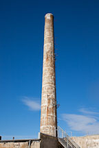 Power plant chimney. Alcatraz Island, California. - Photo #28896
