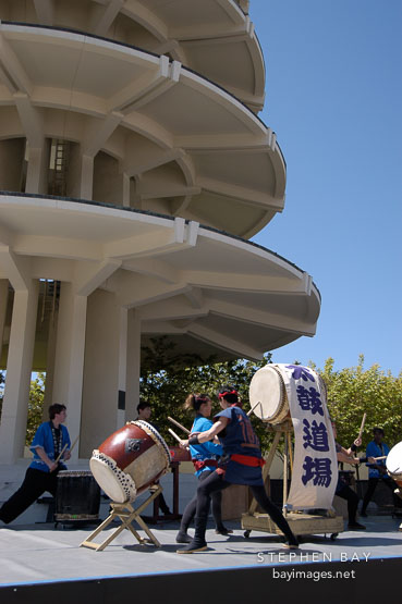 Taiko drummers, Cherry blossom festival. Japantown, San Francisco, California, USA.
