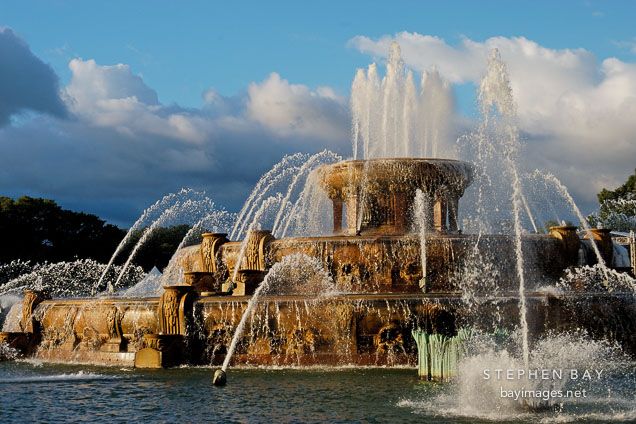 Buckingham Fountain. Chicago, Illinois, USA.