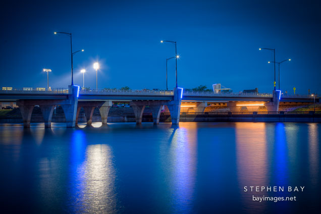 Martin Luther King Jr Parkway bridge over the Des Moines River.