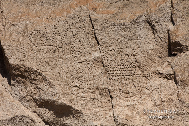 Petroglyphs at Tulelake, California.