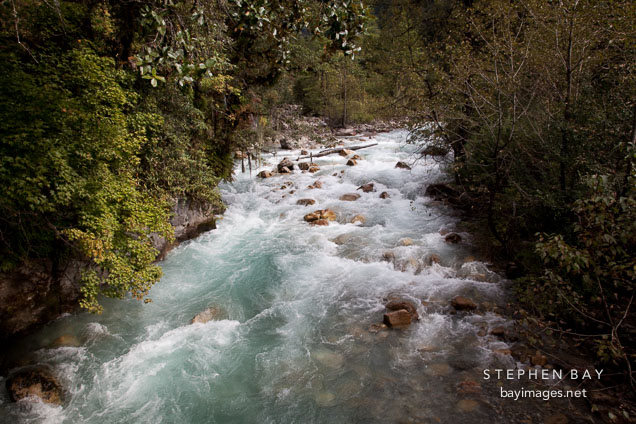 Rushing waters of the Wang Chhu river.