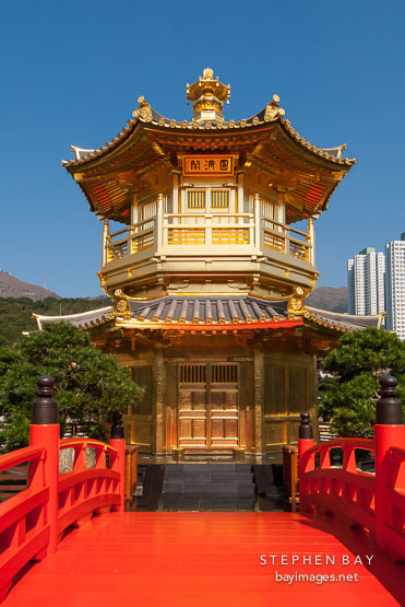 Pavilion of Absolute Perfection. Nan Lian Gardens, New Kowloon, Hong Kong, China.